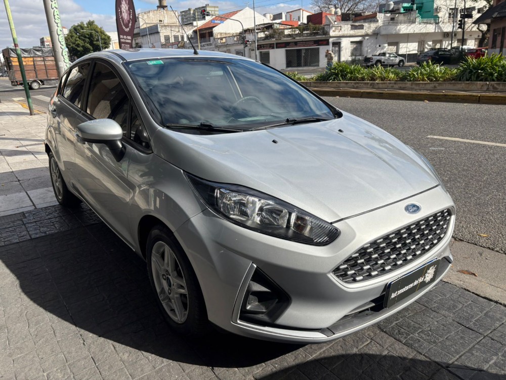 Ford Fiesta Kinetic S Plus — foto 10